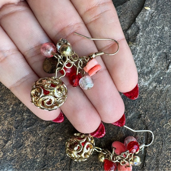 Vintage 🖤 Boho Gold Tone & Peach Cluster Earrings Dangle Drop Rhinestone Orange - Picture 4 of 8